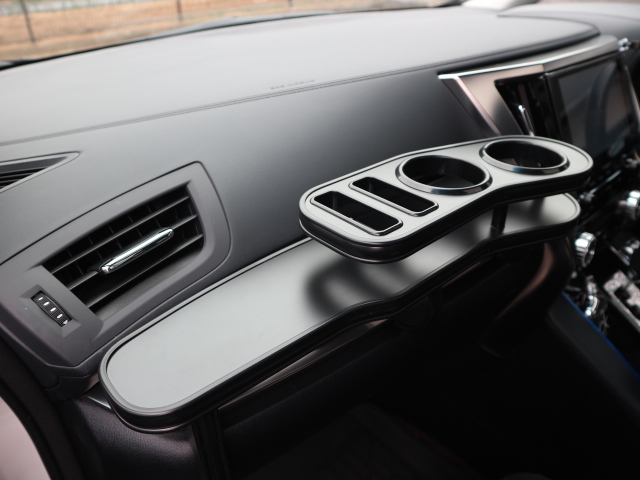 30ヴェルファイア/アルファード後期(19/12～) フロントテーブル 商品