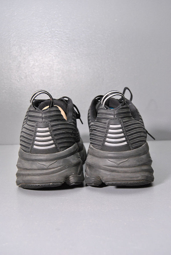 HOKA ONE ONE BONDI 6