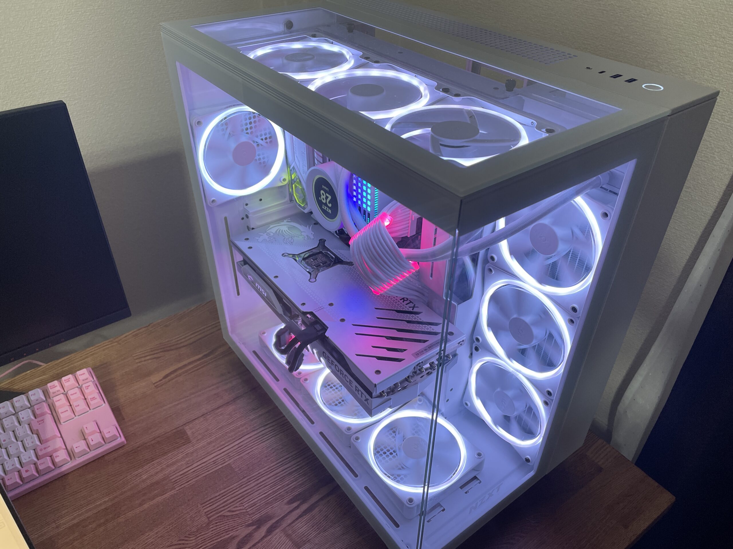 NZXT H9 Eliteで白いPC自作レビュー|KRAKEN Elite RGB 360と相性バツグン