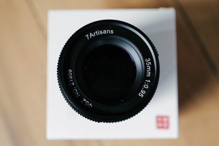 七工匠 7Artisans 35mm F0.95 のレンズを買いました！（FUJIFILM X