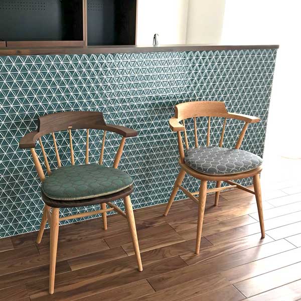 キャプテンチェア ウォールナット×オーク｜高山ウッドワークス｜柏木工