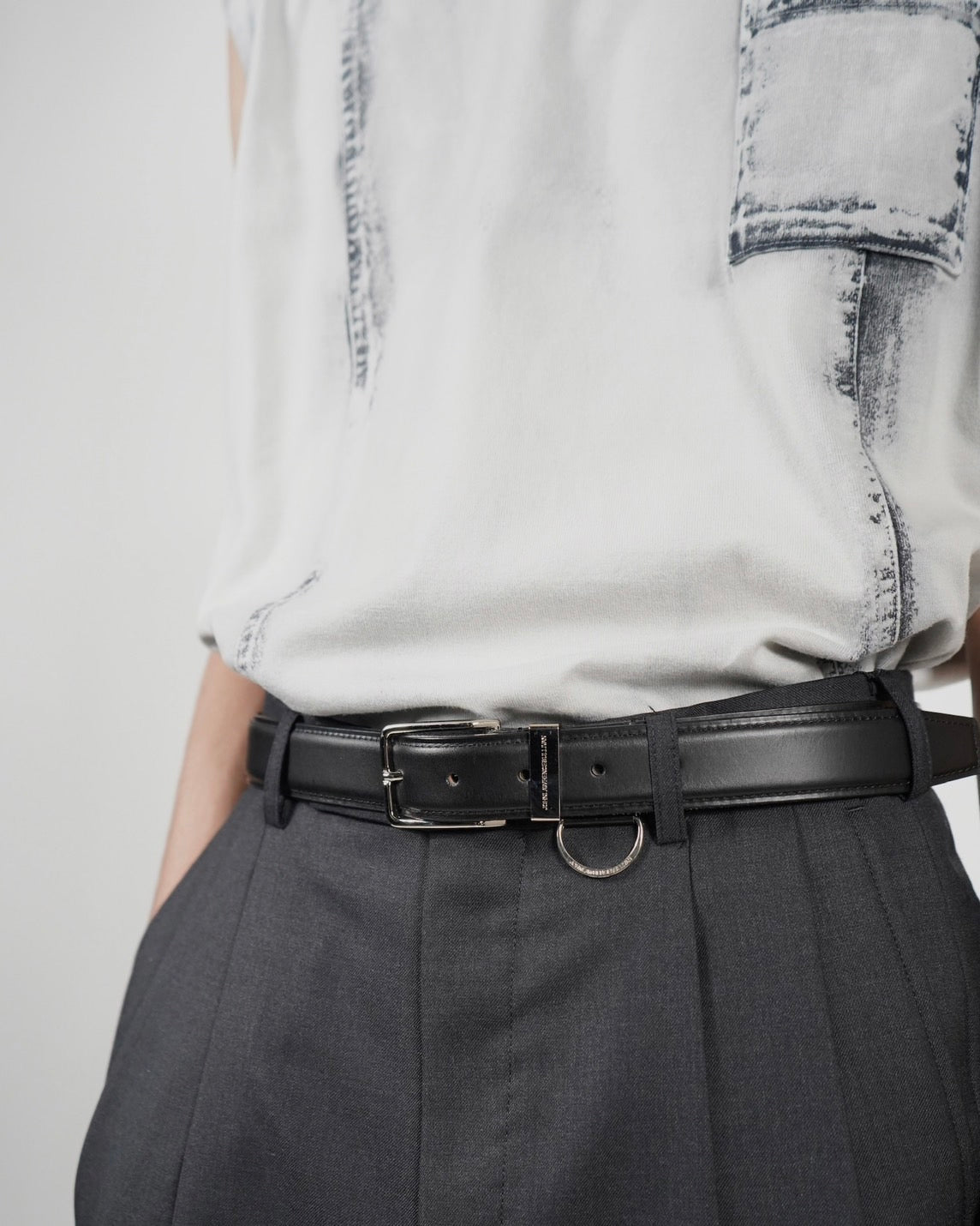 LEATHER PIN BUCKLE BELT WITH D-RING