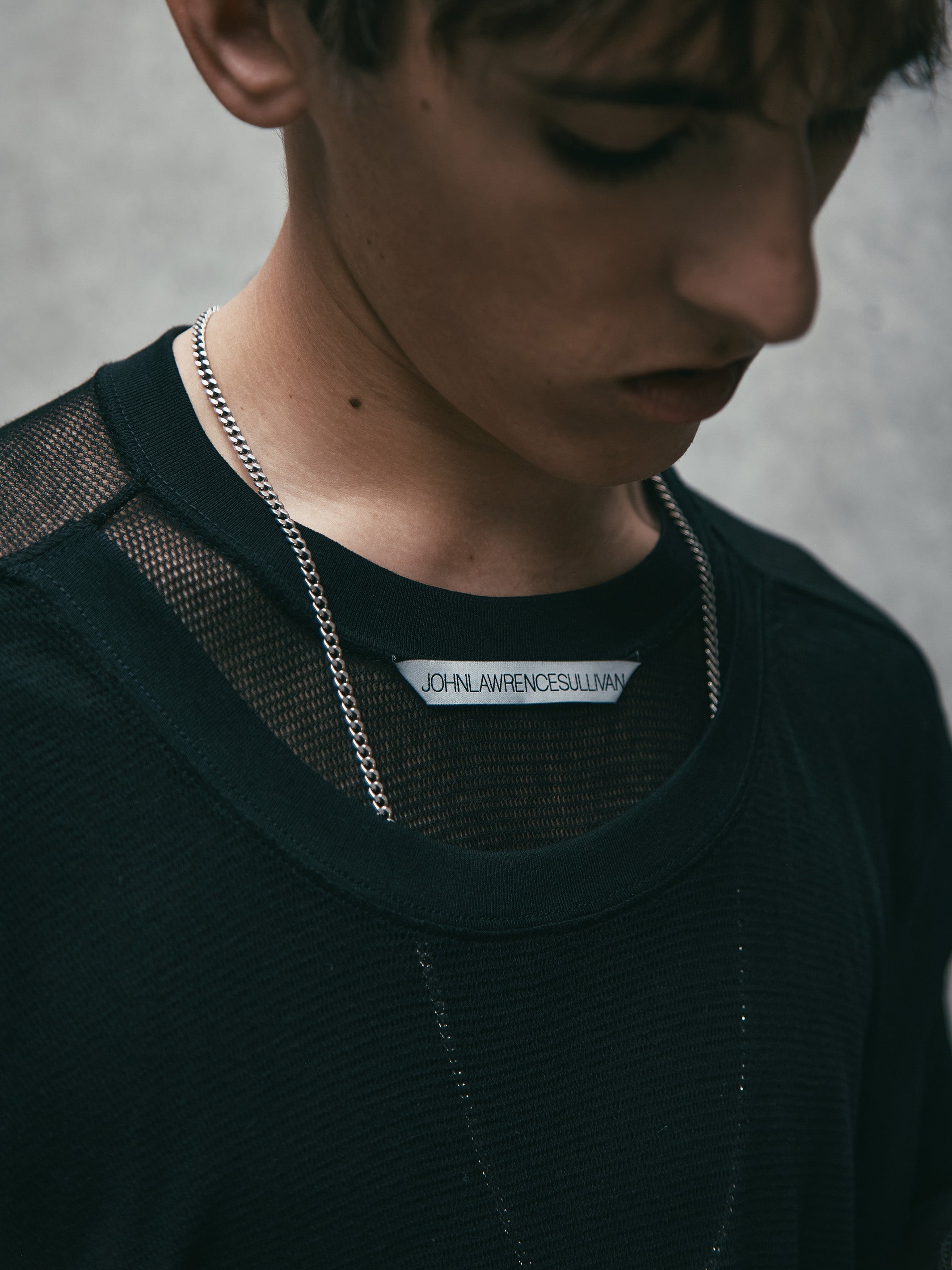 CURB CHAIN LONG NECKLACE