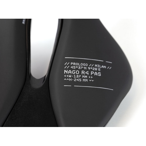 prologo ( プロロゴ ) サドル NAGO R4 PAS TIROX ( ナゴ R4 パス タイ