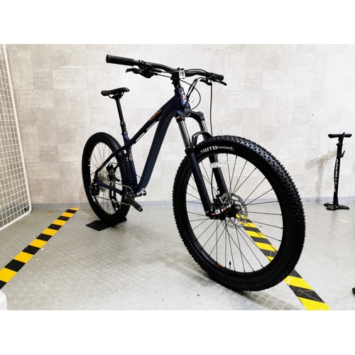 KONA ( コナ ) マウンテンバイク BIG HONZO ( ビッグ ホンゾ ) マット