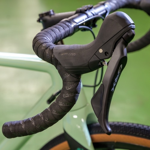 BIANCHI ( ビアンキ ) グラベルロード IMPULSO PRO GRX600