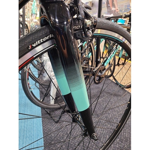 BIANCHI ( ビアンキ ) ロードバイク VIA NIRONE 7 SORA ( ヴィア