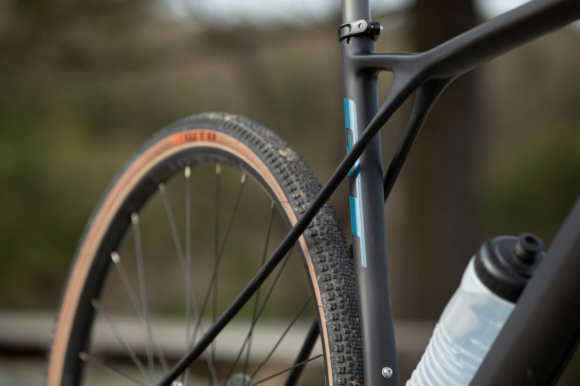 GT ( ジーティー ) グラベルロード GRADE AL EXPERT ( グレード アロイ