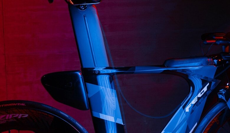 FELT ( フェルト ) トライアスロンバイク・TTバイク TRI IAX ADVANCED