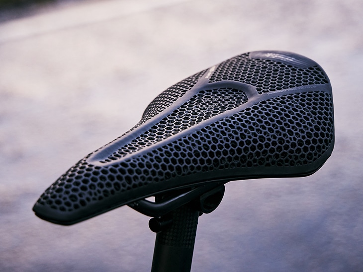 対面販売限定 】fi'zi:k ( フィジーク ) サドル ARGO VENTO R1