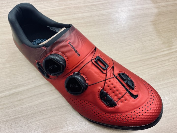 SHIMANO ( シマノ ) ビンディングシューズ SH-XC702 ワイド レッド 43