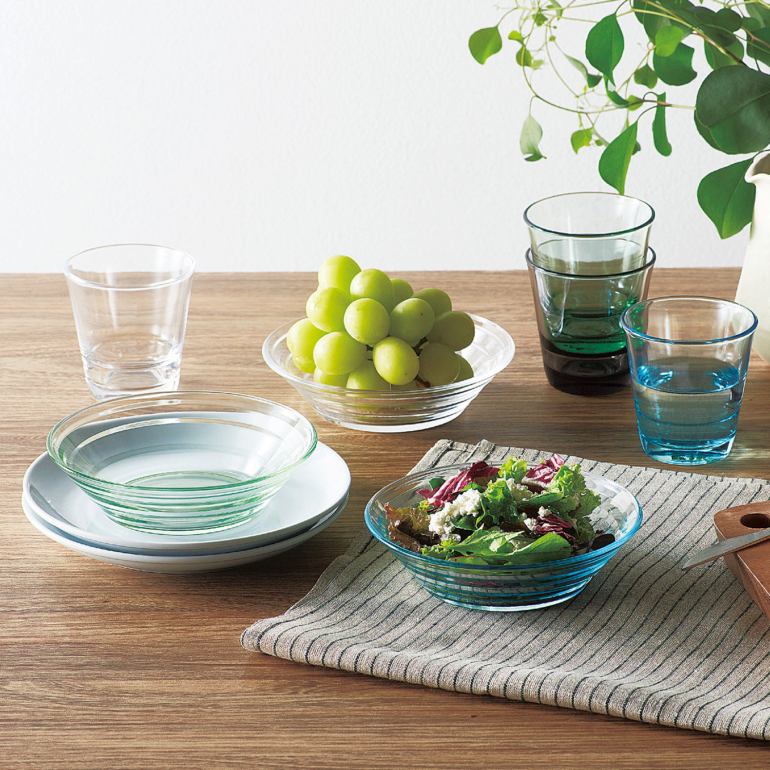 ボール（リーフグリーン） P-53305GG-JAN / 東洋佐々木ガラス(株) 公式