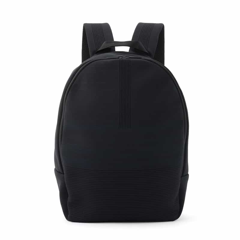 ANYA HINDMARCH＜アニヤ ハインドマーチ＞ バックパック（2242313