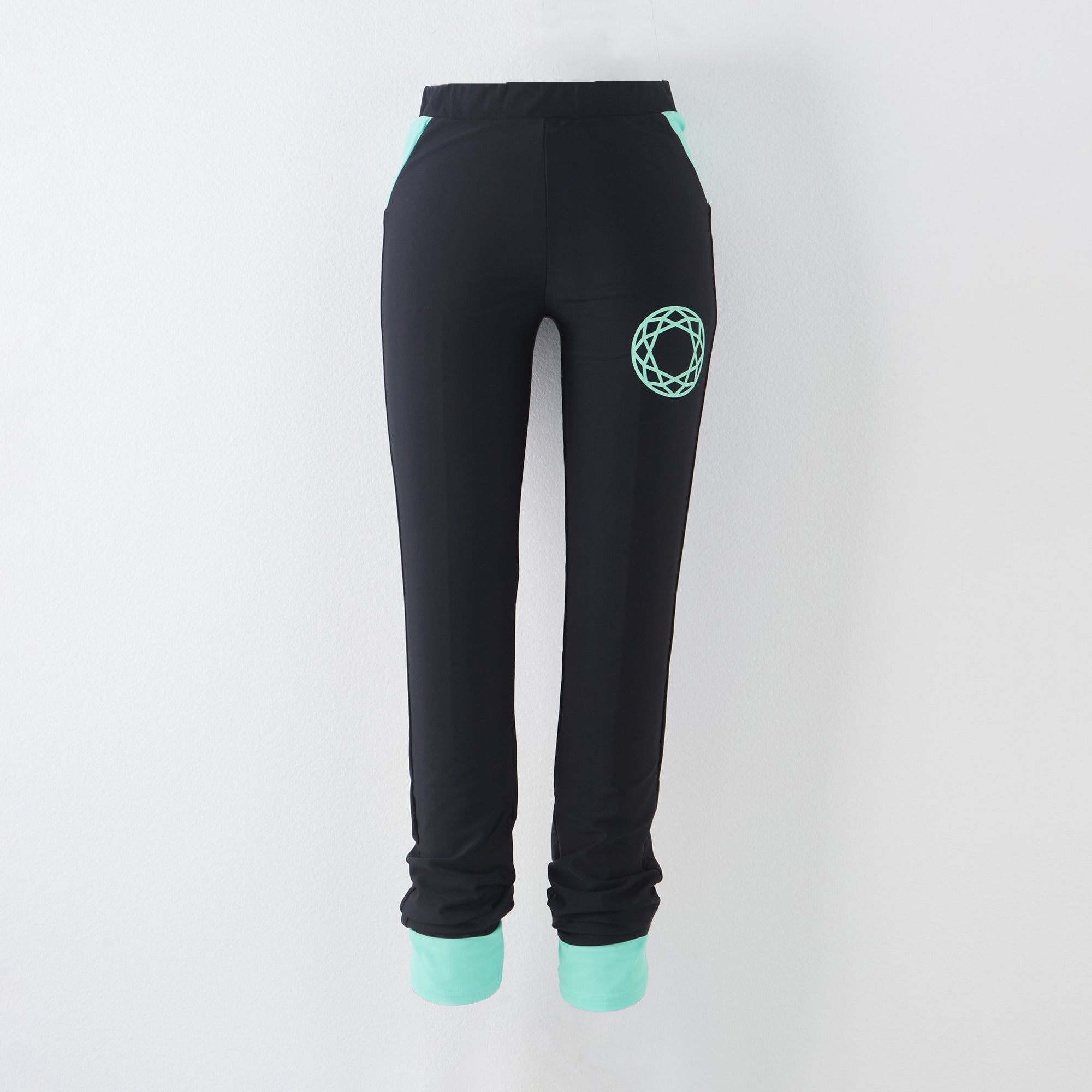 0008_2025_0218_FEELCYCLE_EC_61