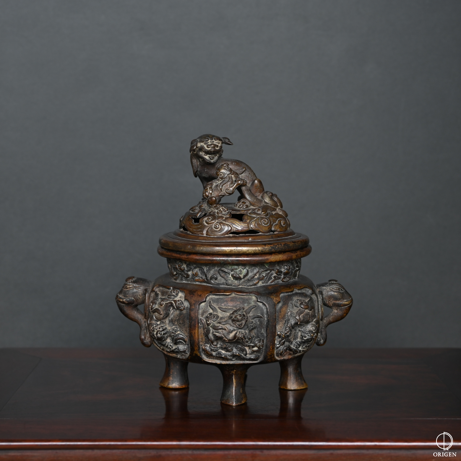スタッフ日録：獅子鈕牡丹文象耳香炉＃15 - ORIGEN