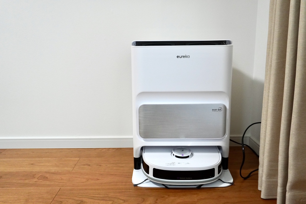 Eureka J12 Ultra レビュー：ゴミの自動吸引・水拭き・モップの自動