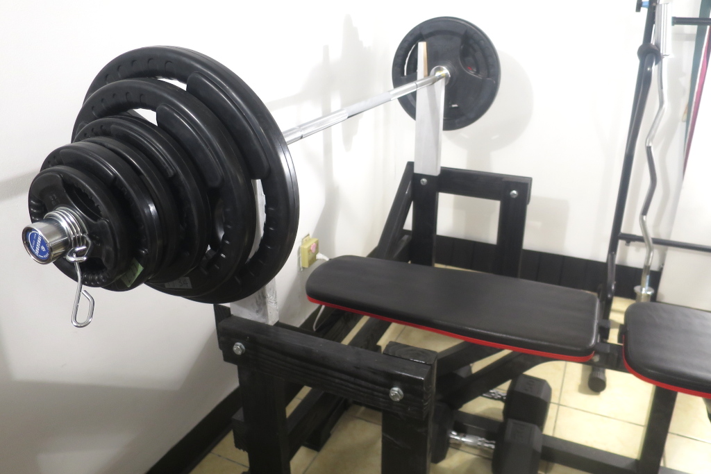 手作り木製【ベンチプレス用ラック】セーフティーバー付き