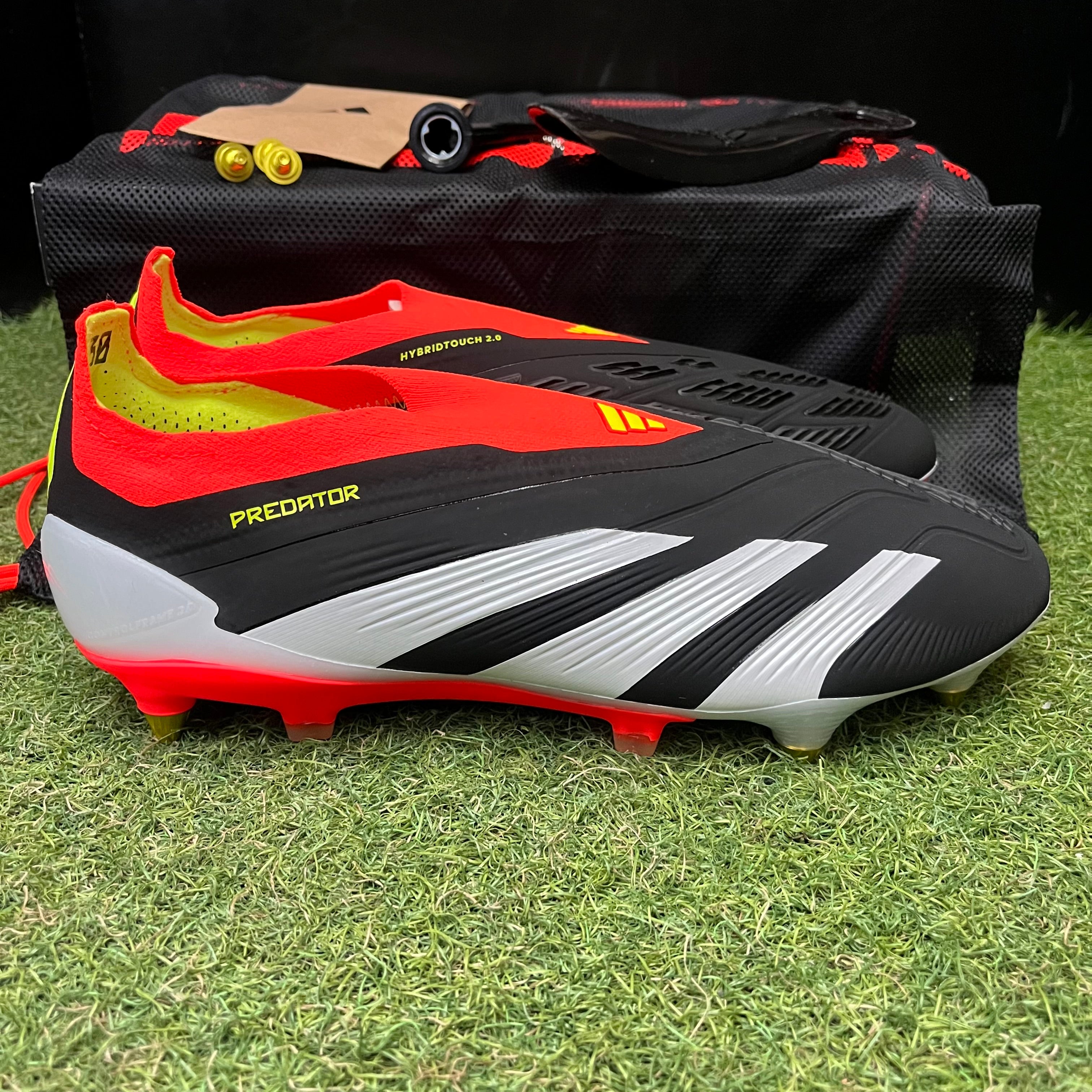 Predator Elite LL SG プレデター IG7782 – 俺の足 サッカー用品