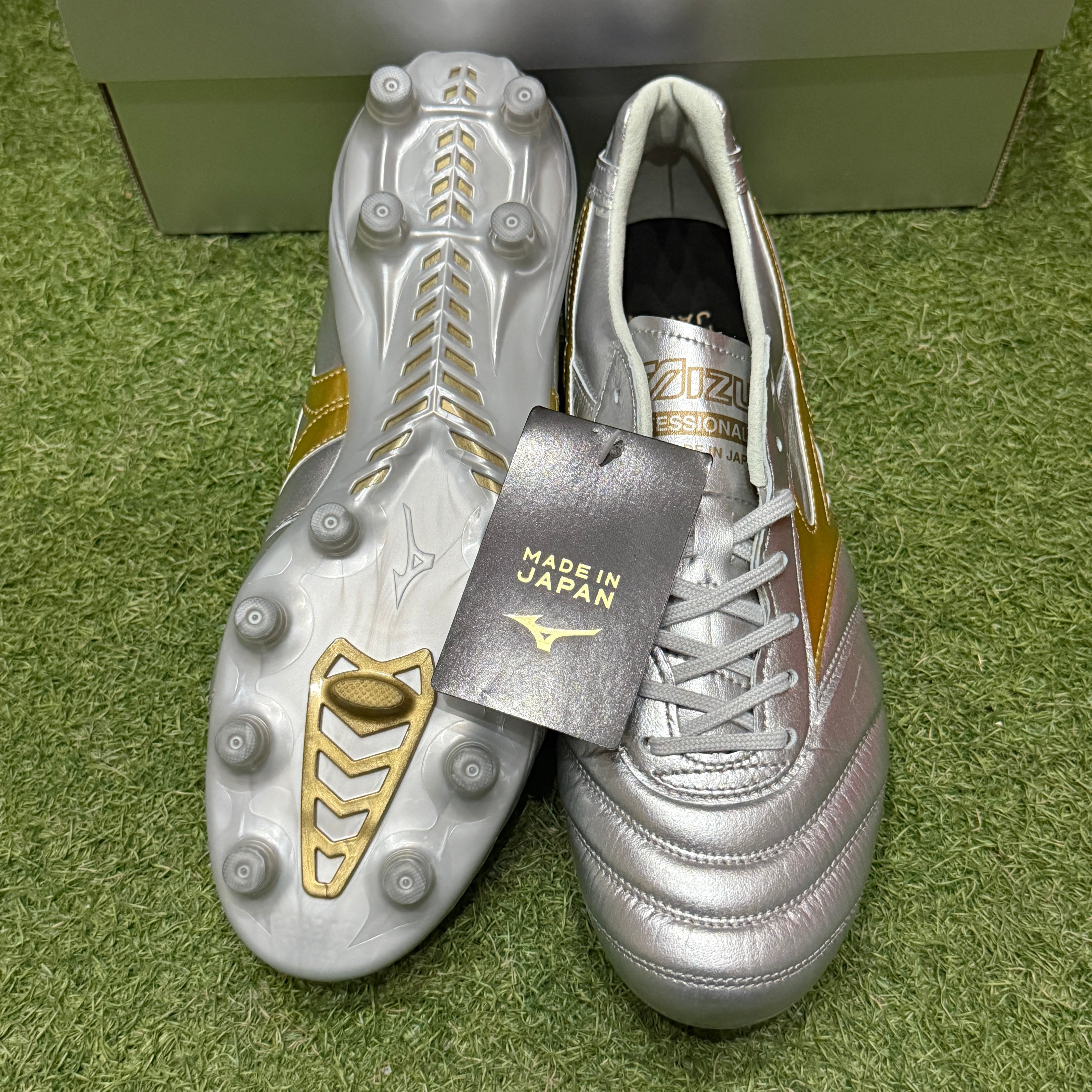 モレリア2 DNA P1GA251004 踵ネイビー 市販仕様 PLATINUM SILVER