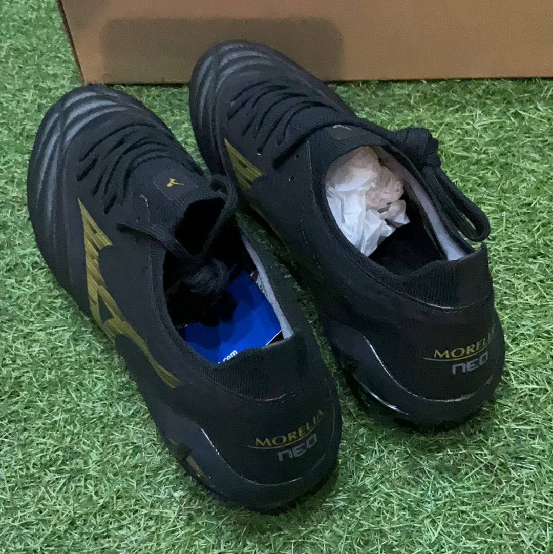 日本未発売 モレリアネオ4 β Elite P1GA234250 ラインゴールド – 俺の