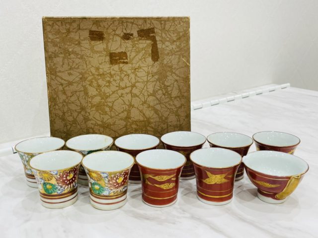 静岡県藤枝市で【九谷焼買取】骨董品を売るなら買取おりづる藤枝駅前店