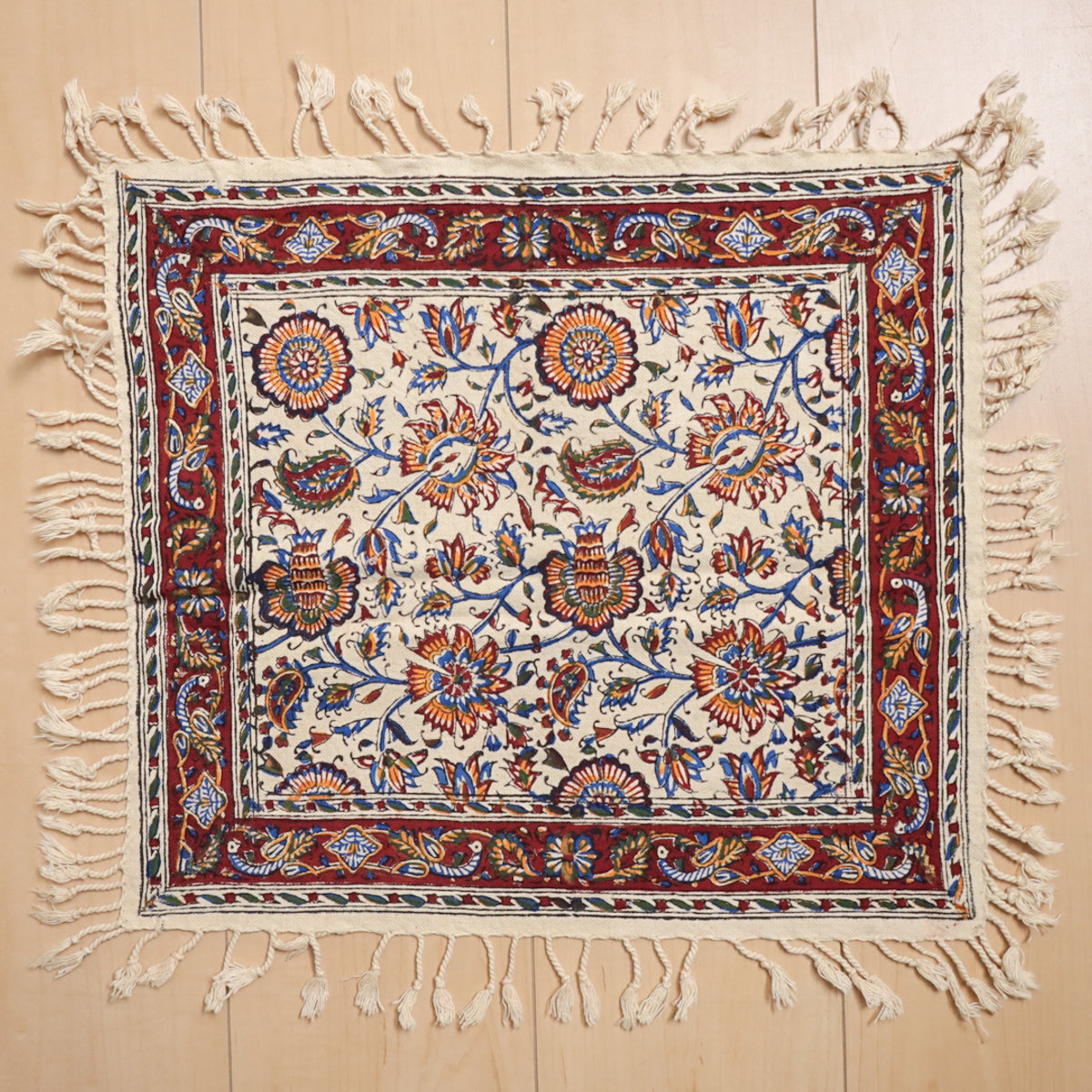 ペルシャ更紗・ガラムカール​ (イラン手染布) 40×40cm（GS-402