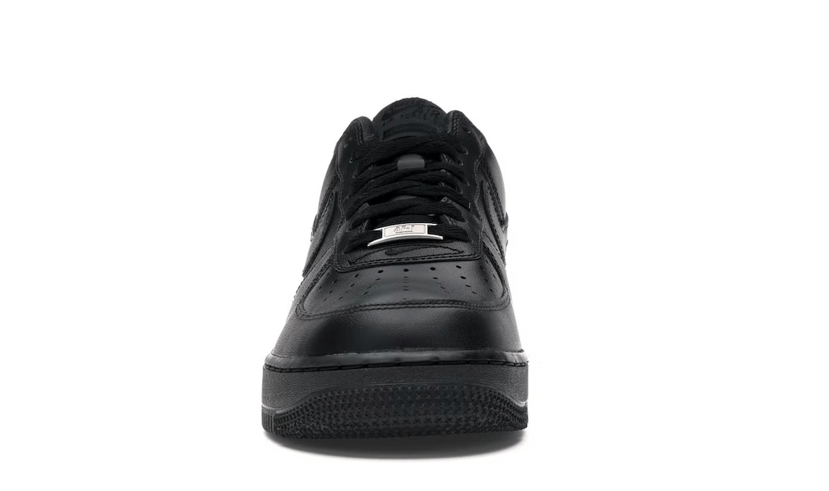 Nike Air Force 1 Low Supreme Black
