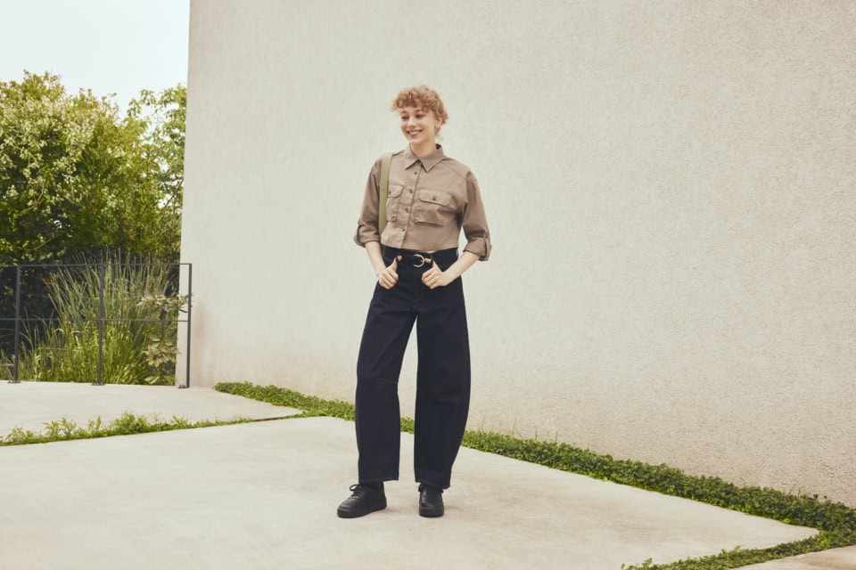 2,990円は衝撃！大ヒット【GU バレルレッグジーンズ】が今っぽくて