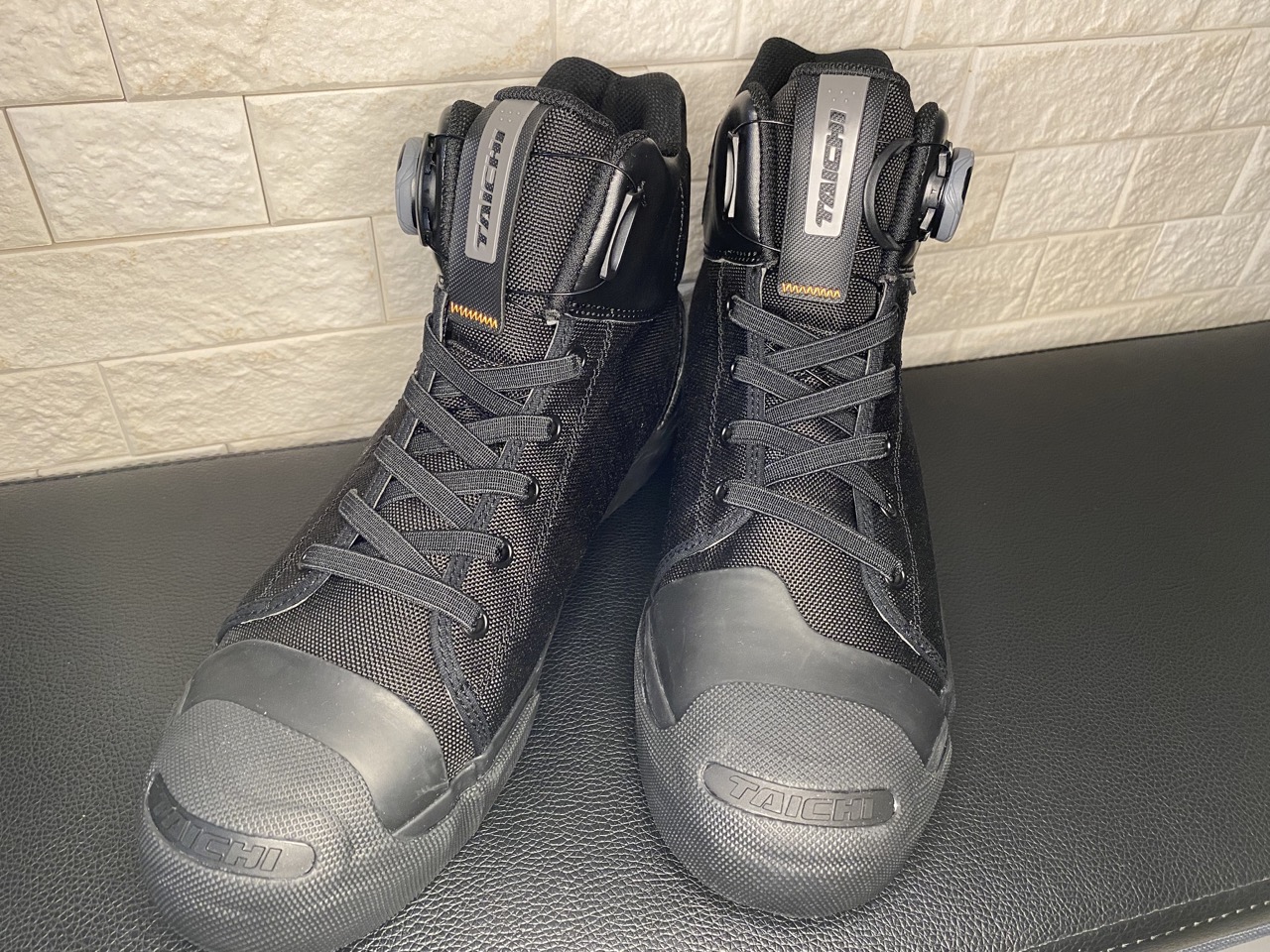 初めてのライディングシューズはRSタイチの「ドライマスター フィット