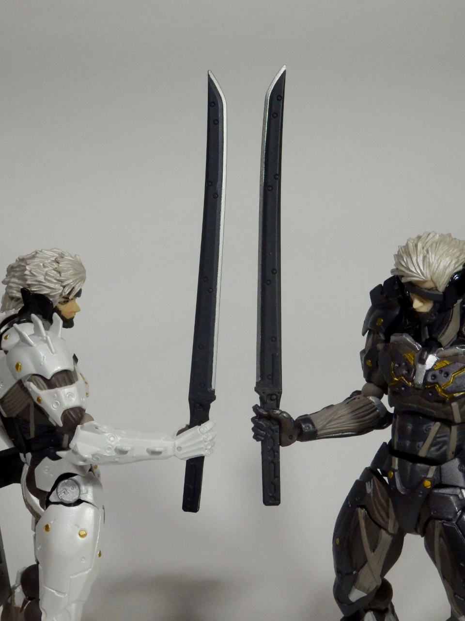 レビュー:リボルテック 雷電(メタルギア ライジングリベンジェンス