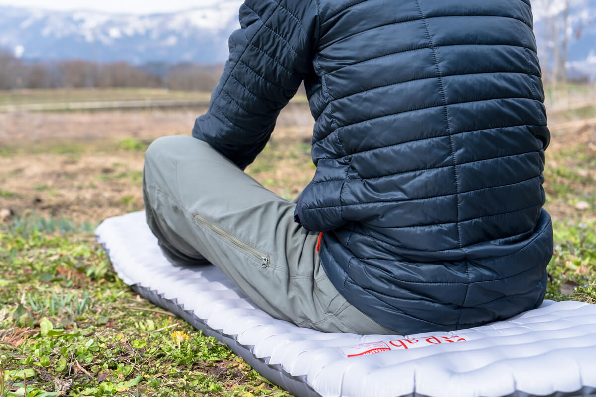 スリーピングパッドに英国からの衝撃”第二波”が到来。 Rabの新作エアー