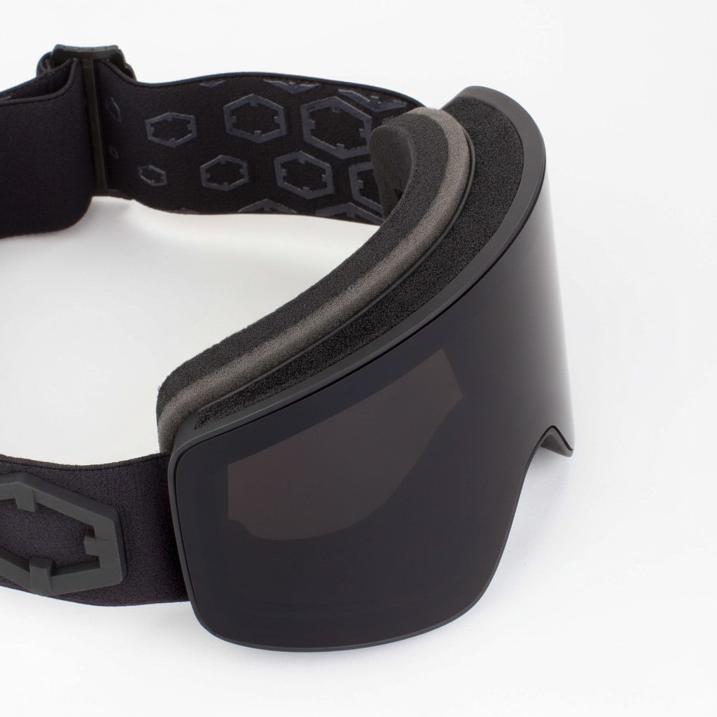 Void | Incredible field of view at featherweight - Out Of