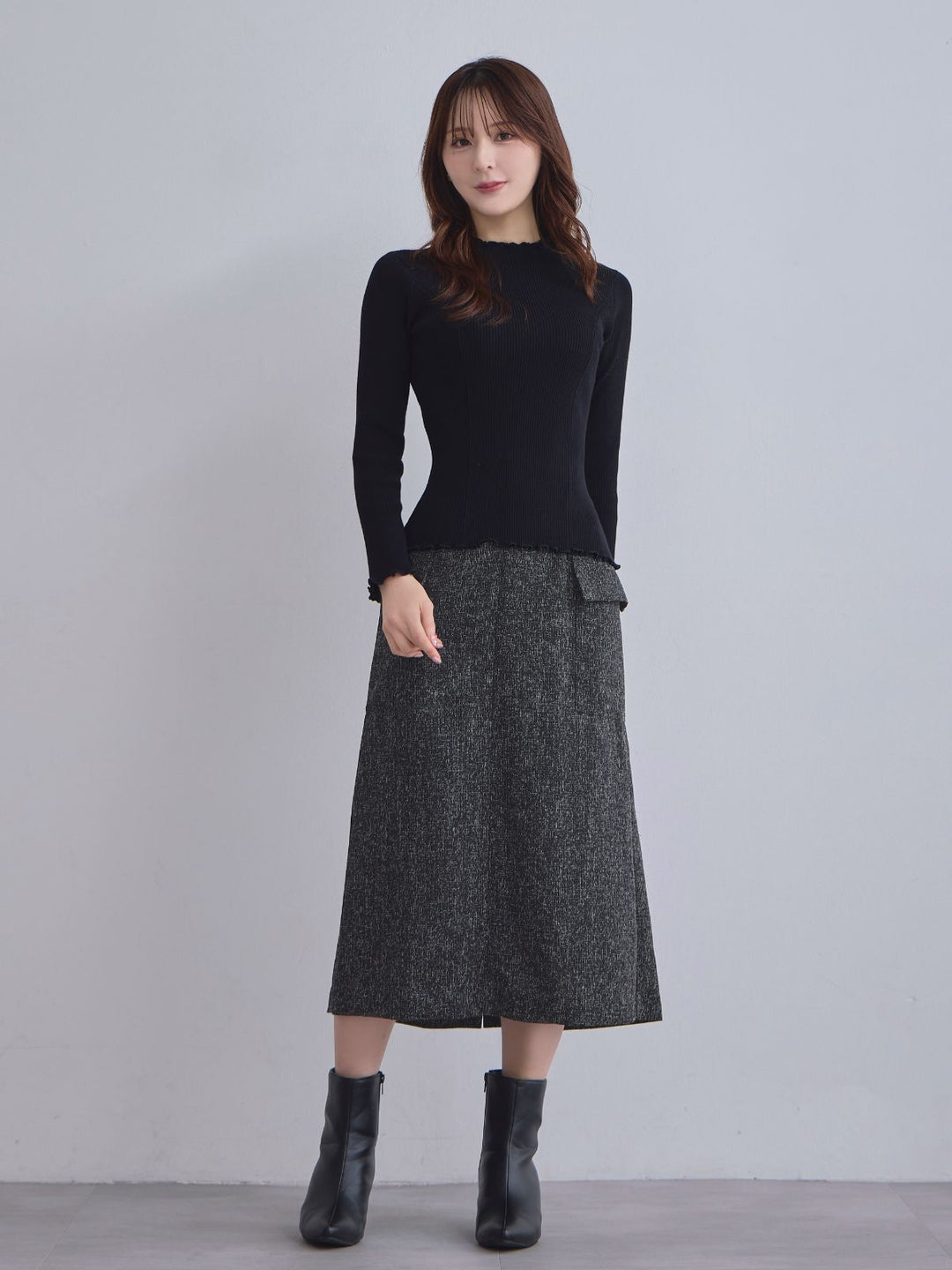 メローパネルニット：ブラック│胸が大きな女性のためのファッション