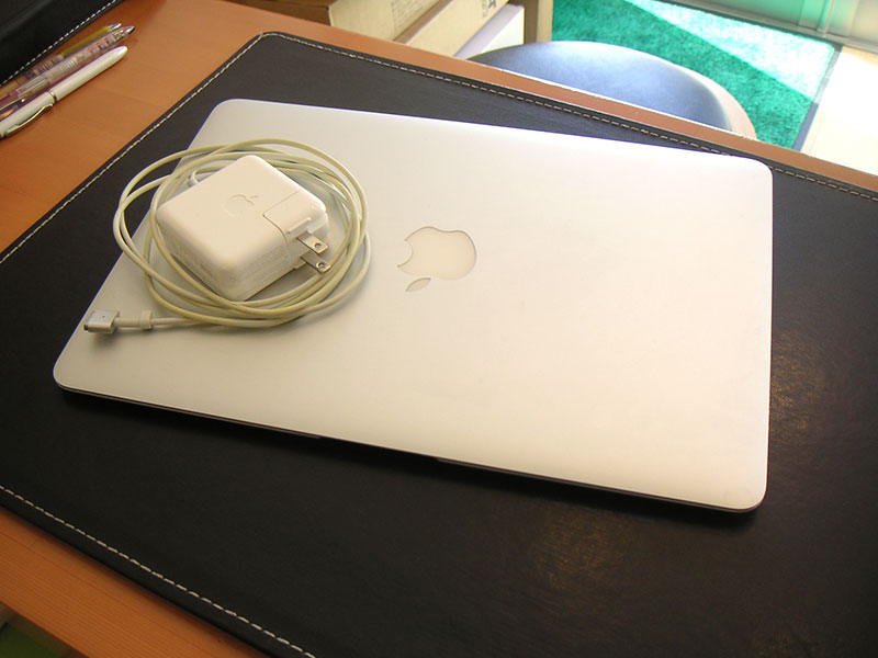 MacBook Air (13-inch, Early 2015) 初期化できない SSD交換修理