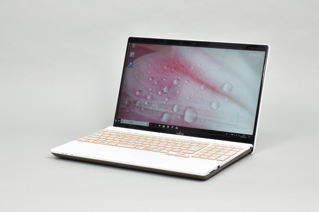 富士通『LIFEBOOK WA3/D1(WA2/D1)』レビュー 使いやすくて高性能！上質