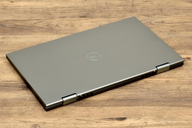 デル Inspiron 14 2-in-1 (7415) レビュー：AMD Ryzen 5000 搭載で