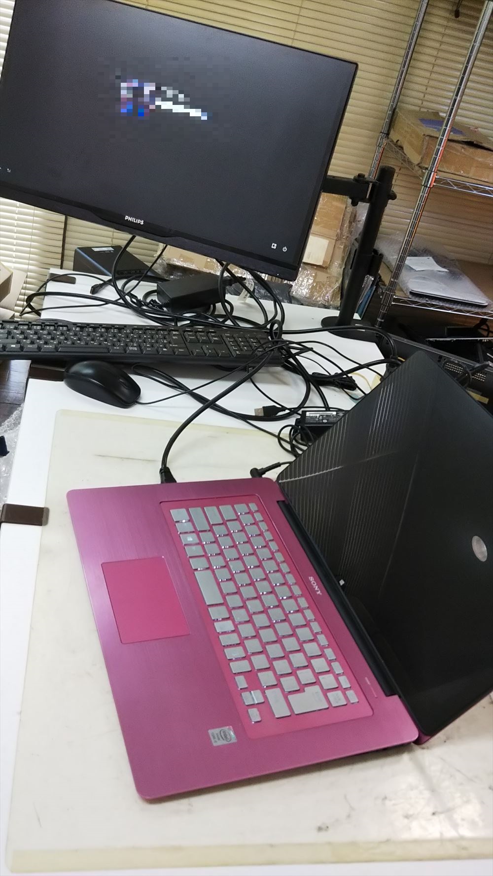 画面の映らないソニーのVAIO SVF15N1A1J。: 金沢市のパソコン修理専門