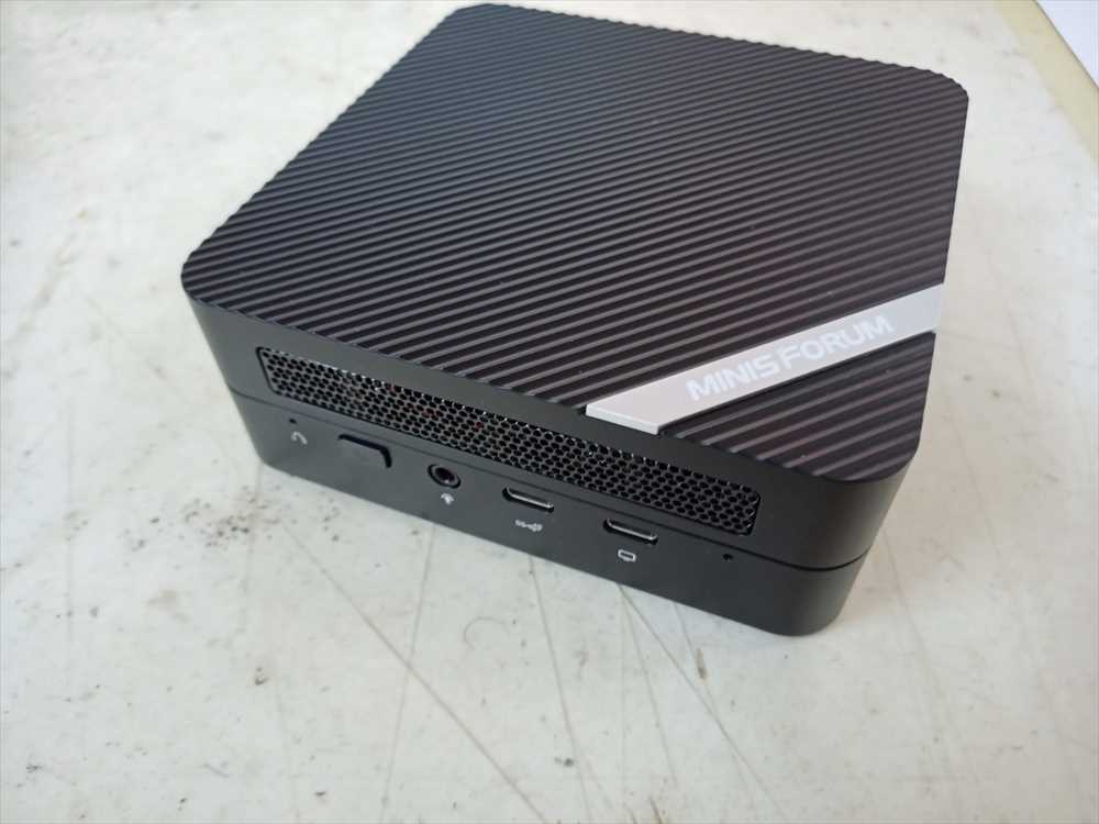 MINISFORUM UM560 突然電源が落ちてから電源が入らない: 金沢市の