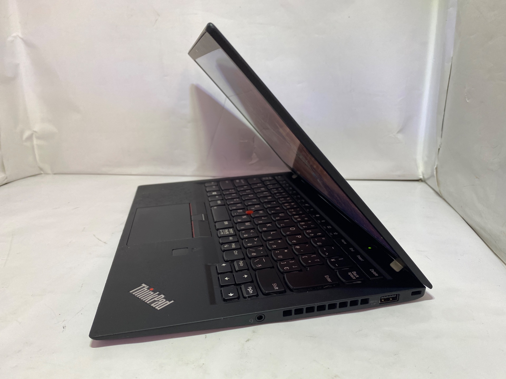 LENOVO(レノボ) ThinkPad X1 Carbon 5th W10DG (20K40032JP)の激安通販