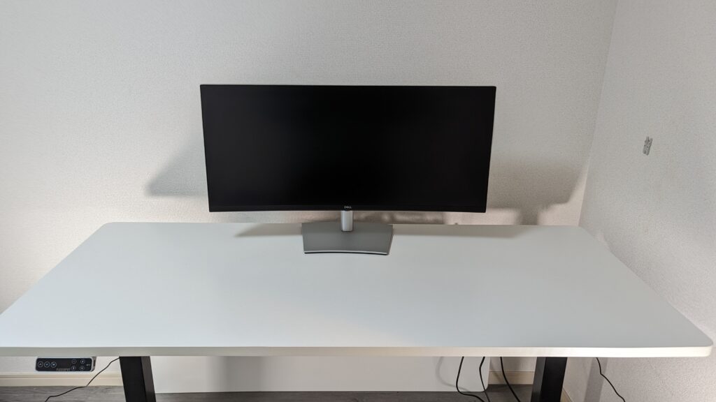 DELL P3424WE レビュー｜他社機種との比較や拡張例を紹介 | マナブオト