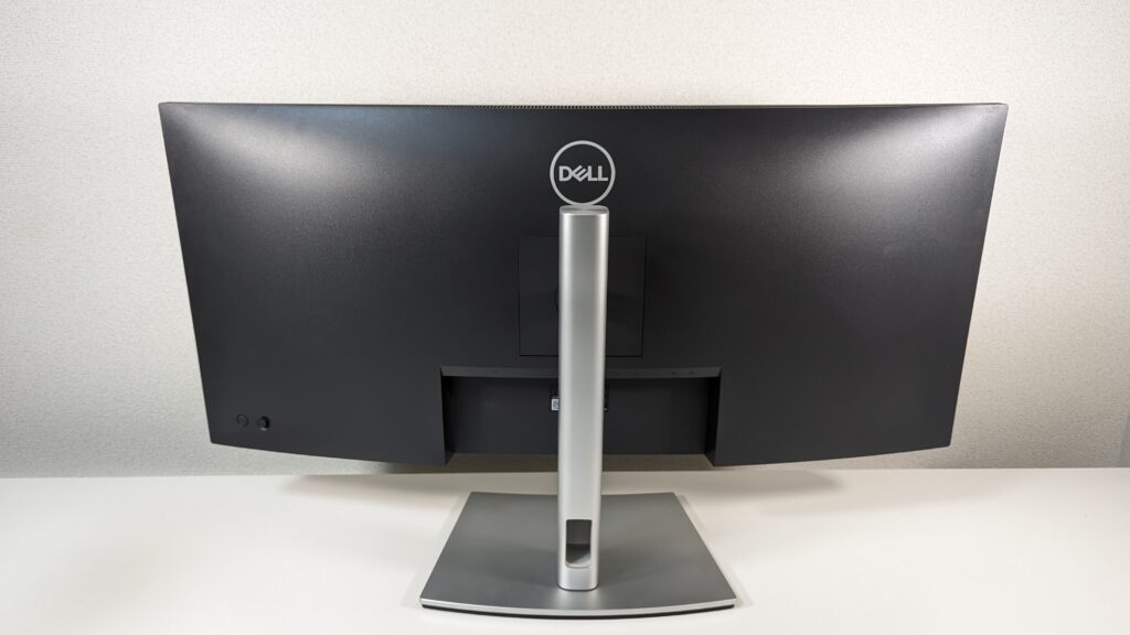 DELL P3424WE レビュー｜他社機種との比較や拡張例を紹介 | マナブオト