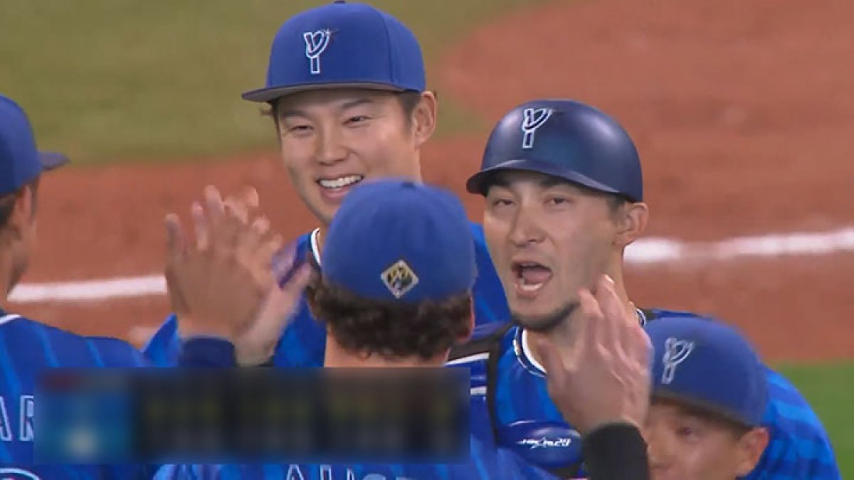 森原康平は2年連続2桁セーブの活躍 横浜DeNAで活躍する元パ選手｜パ