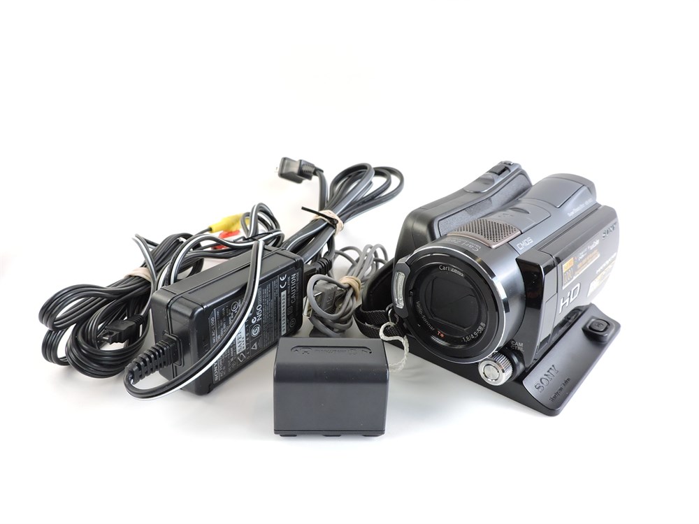 Police Auctions Canada - Sony HDR-SR12 Camcorder w/ 120GB HDD, 2