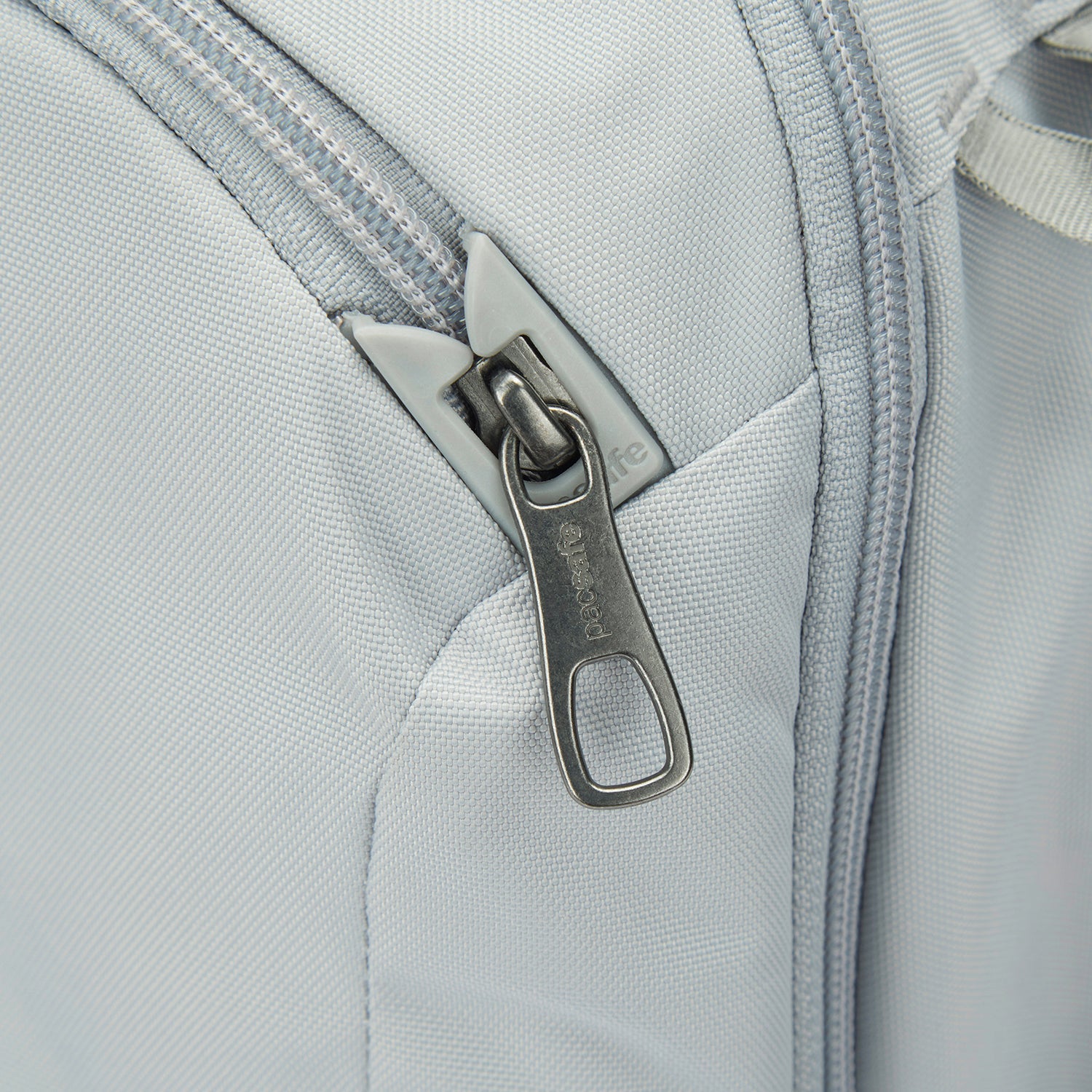 Pacsafe® V 26L Anti-Theft Tour Backpack – Pacsafe – Official North