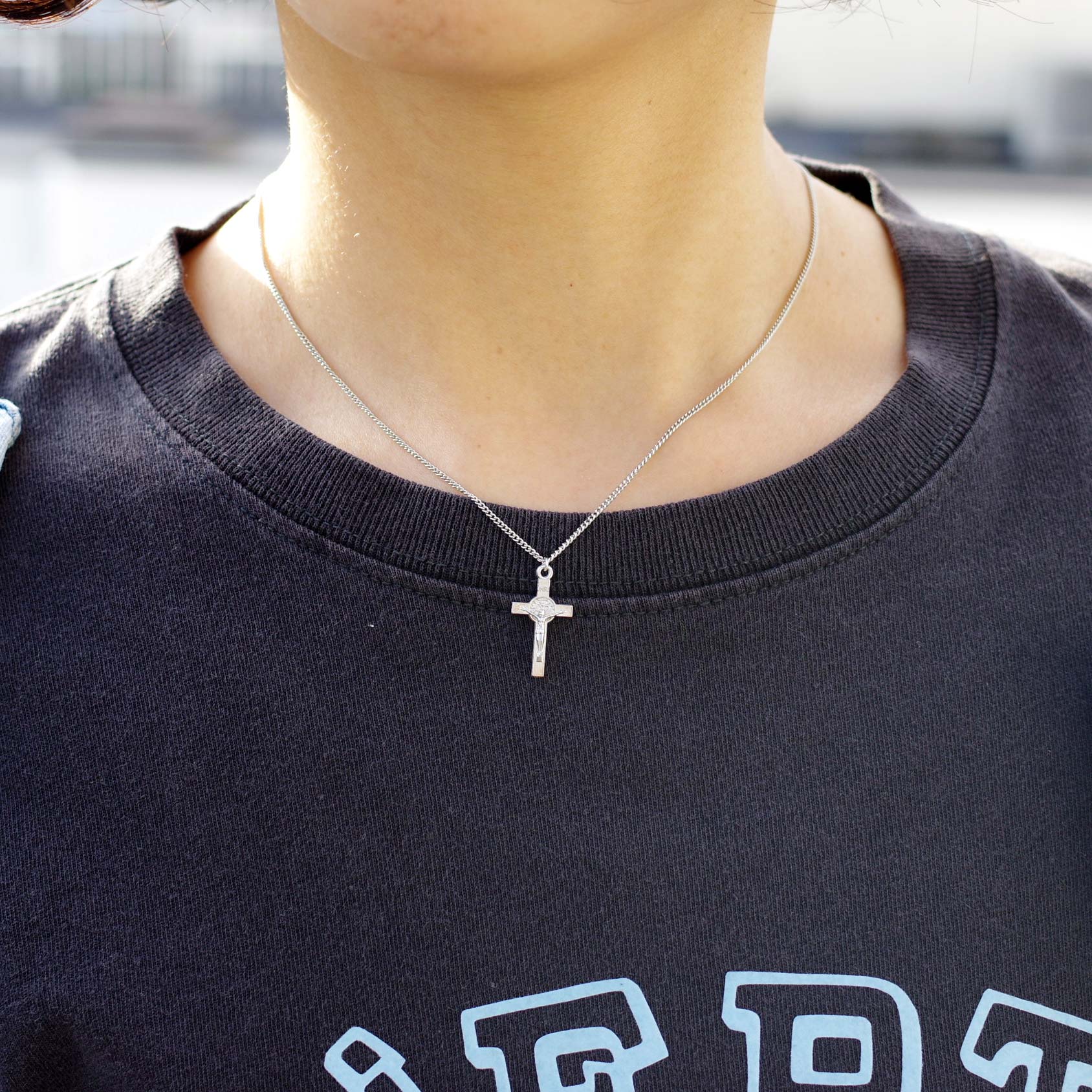 お守り☆小さめ磔クロスのネックレス【SILVER】
