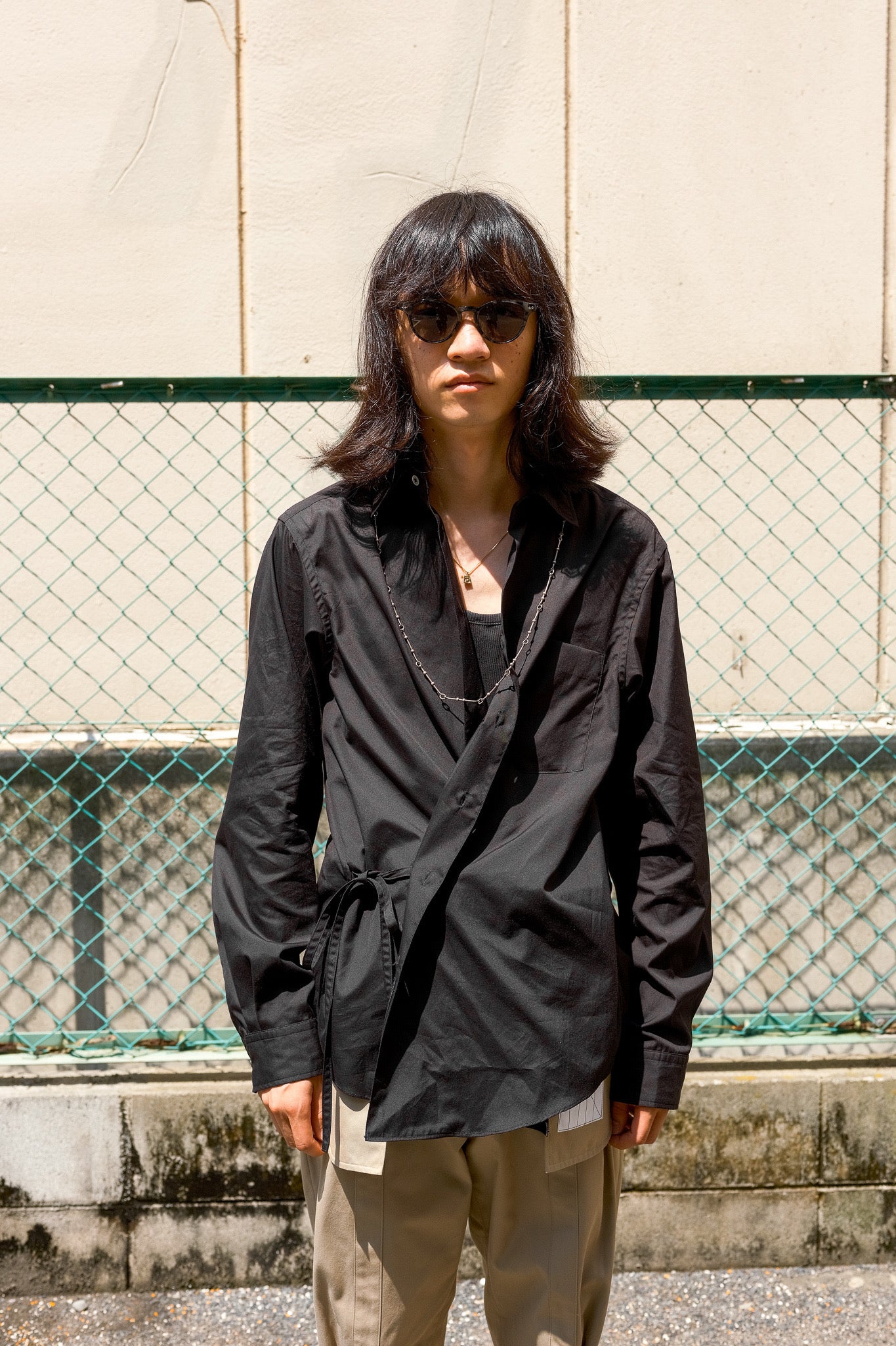 SOSHIOTSUKI(ソウシオオツキ)のTHE KIMONO BREASTED SHIRT BLACKの通販
