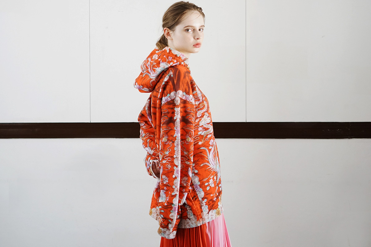 AHCAHCUM あちゃちゅむ 刺繍pt BIGパーカー[01-203-5110]