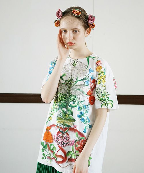 AHCAHCUM あちゃちゅむ お花の体Tシャツ[01-203-1501/multi]