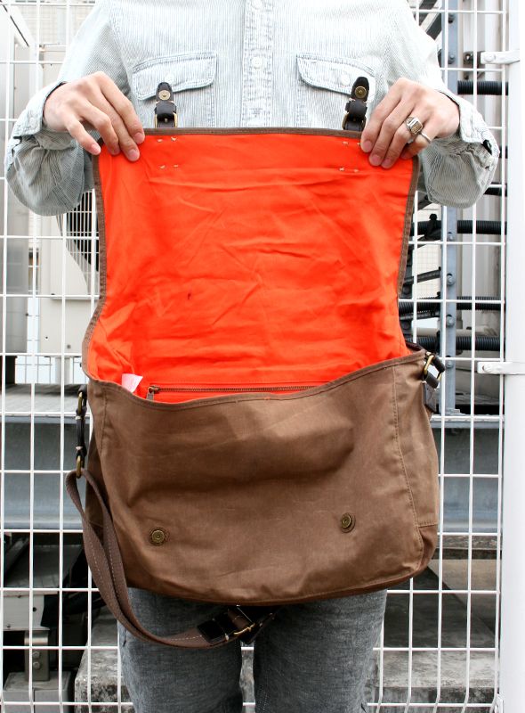 J.CREW】Bowery messenger bag ワックスコットンメッセンジャーバッグ