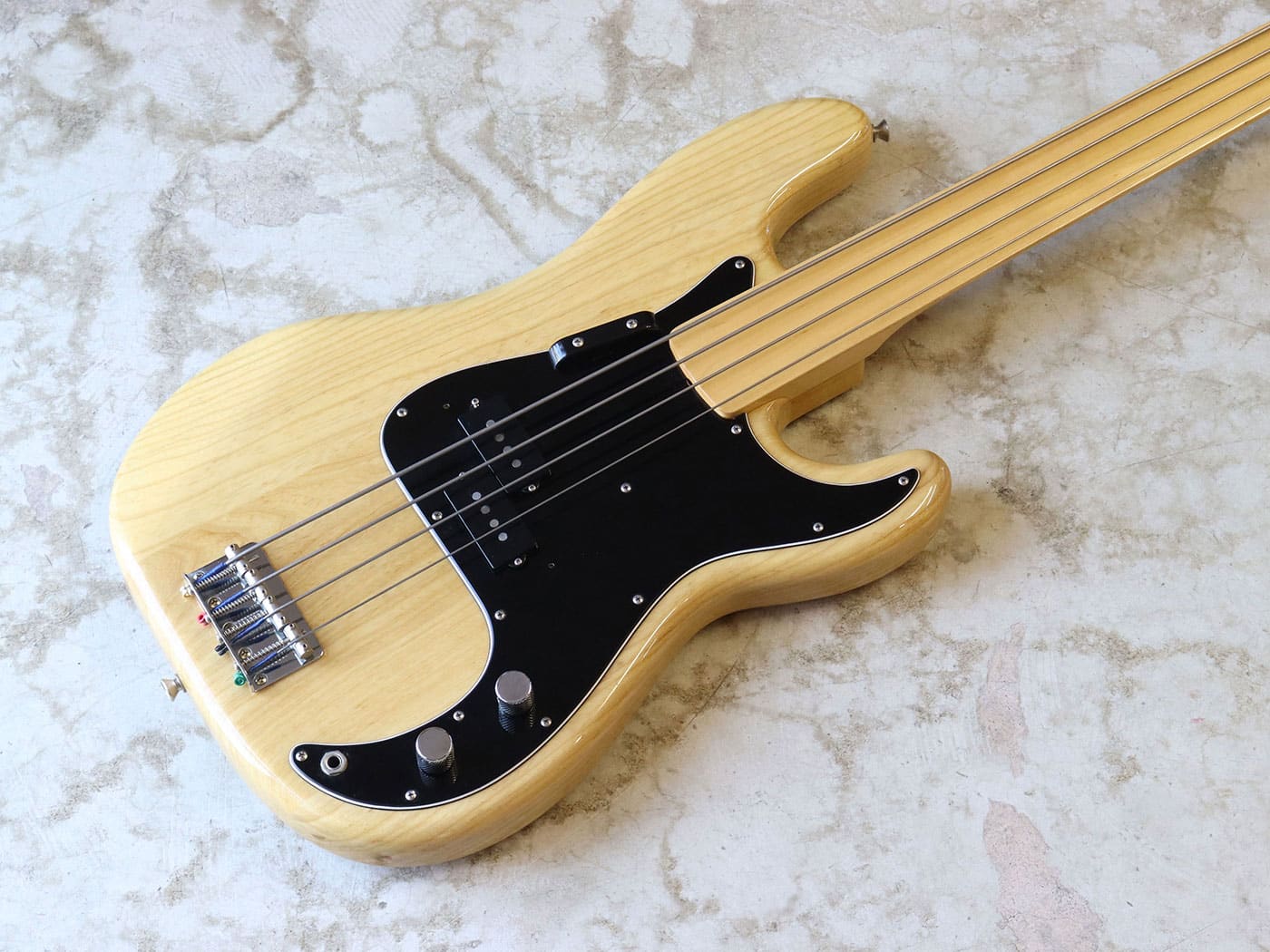 中古】Fender Japan PB70-84US/FL プレシジョンベース 2002-2004年製